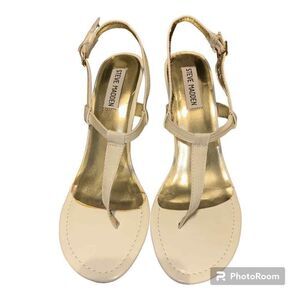 Steve Madden Bragg White Thong Heels, Size 7.5